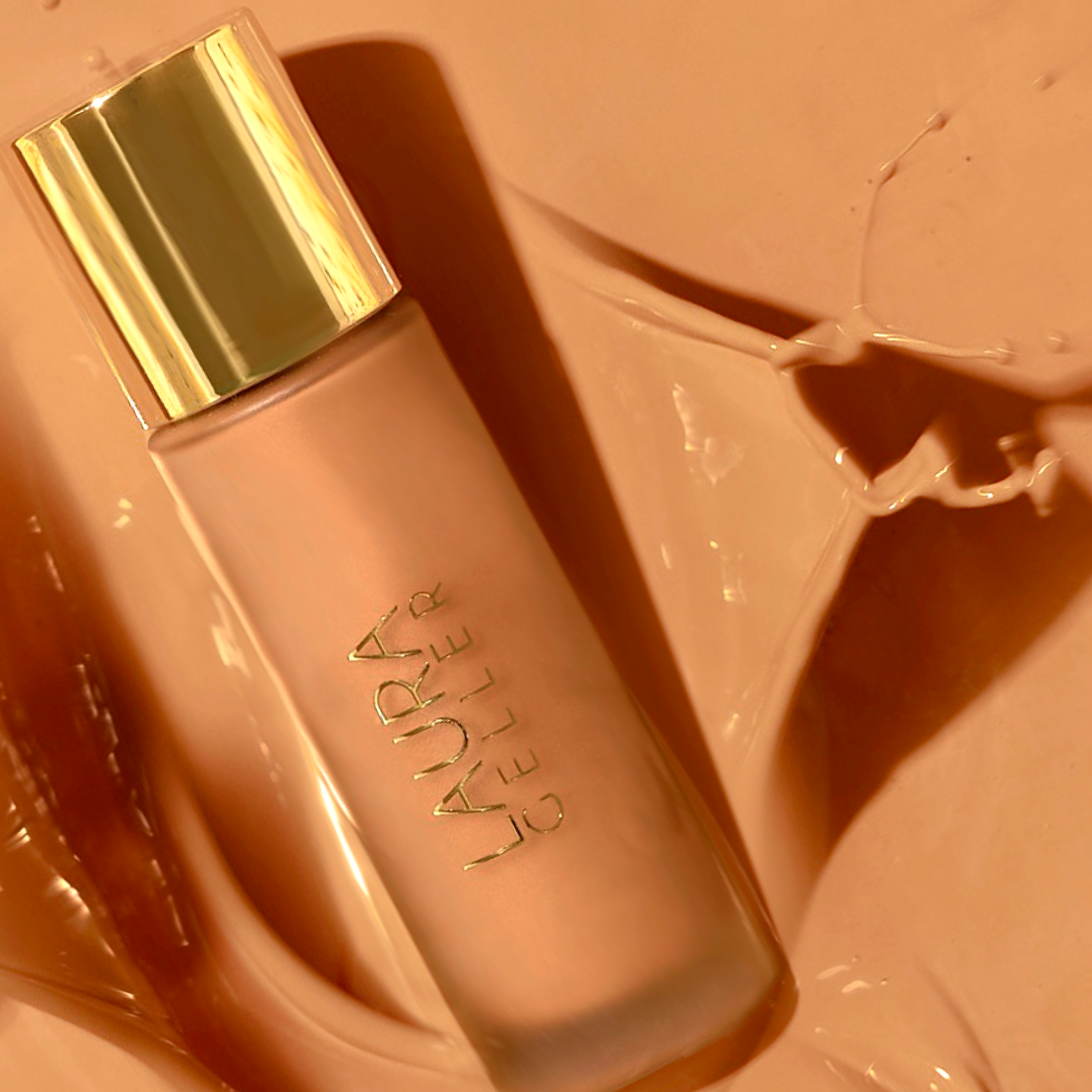 Laura Geller Double Take Liquid Foundation