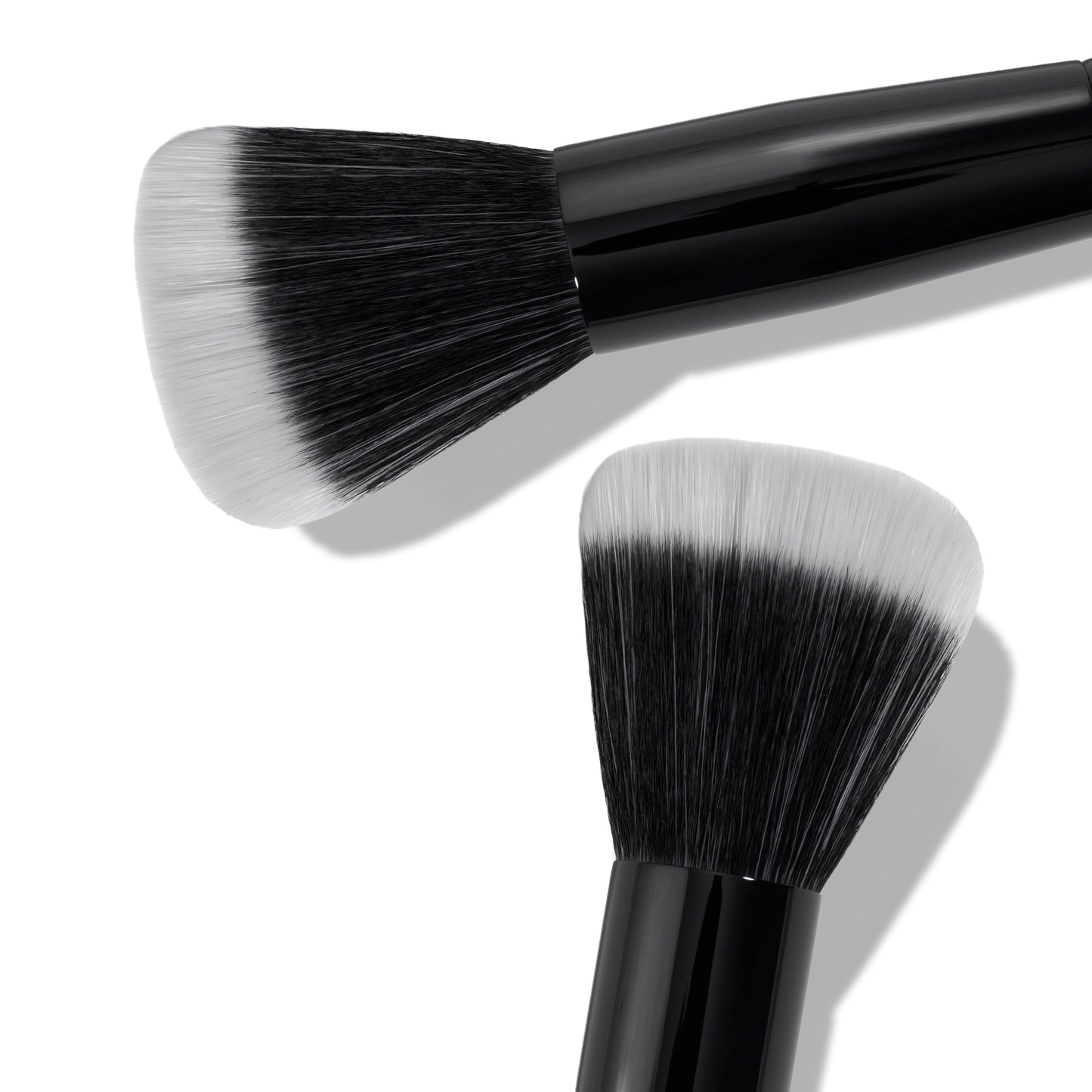 Stippling Brush Lifestyle