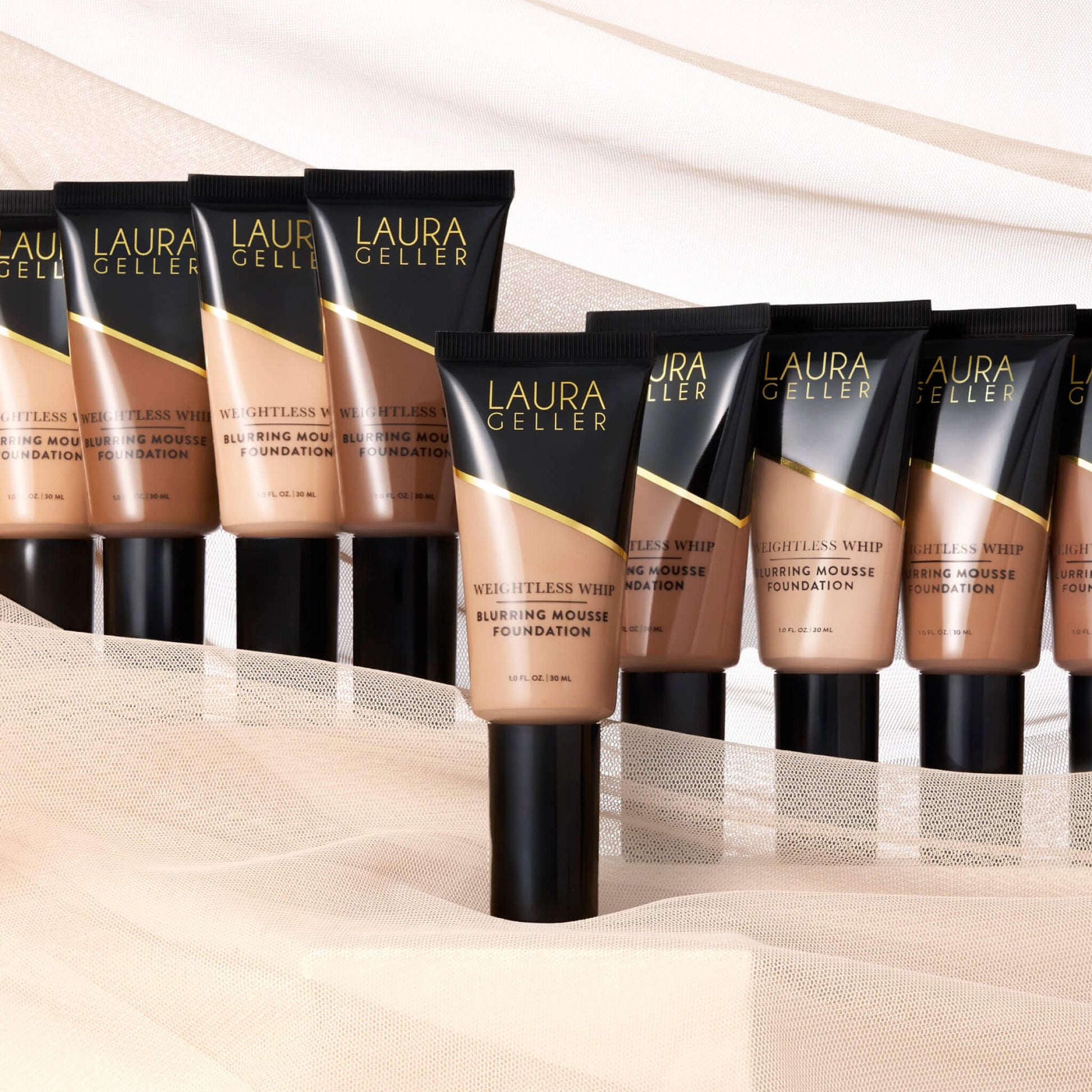 Weightless Whip Blurring Mousse Foundation lifestyle 1