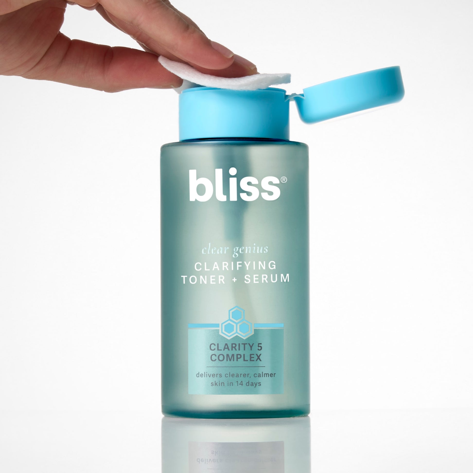 clear genius toner- lifestyle1
