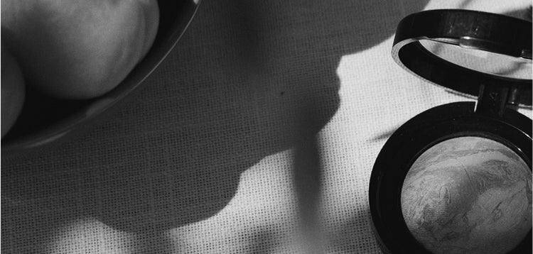 Laura Geller black and white lifestyle image 