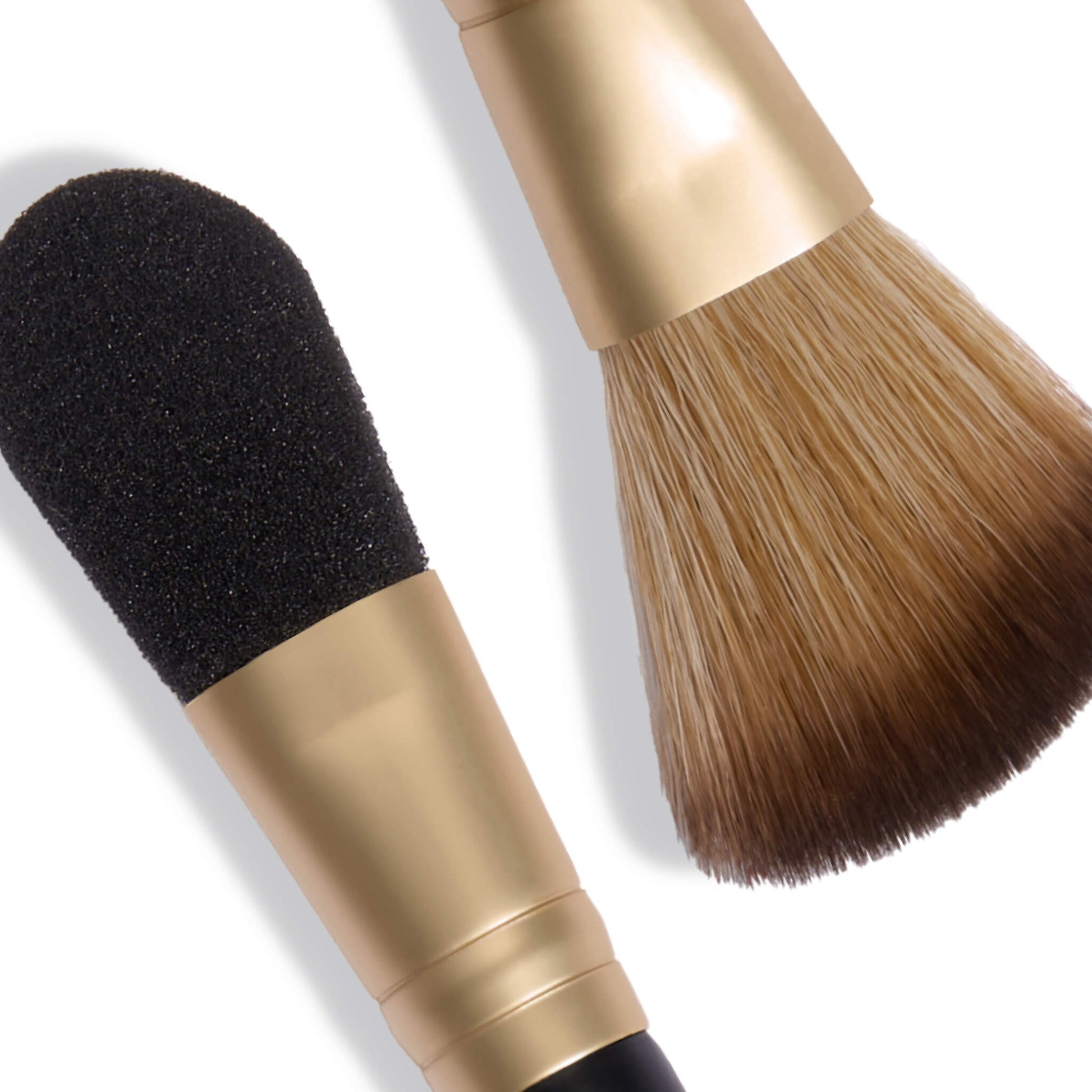 Dual Ended Highlighter Brush close up of brush