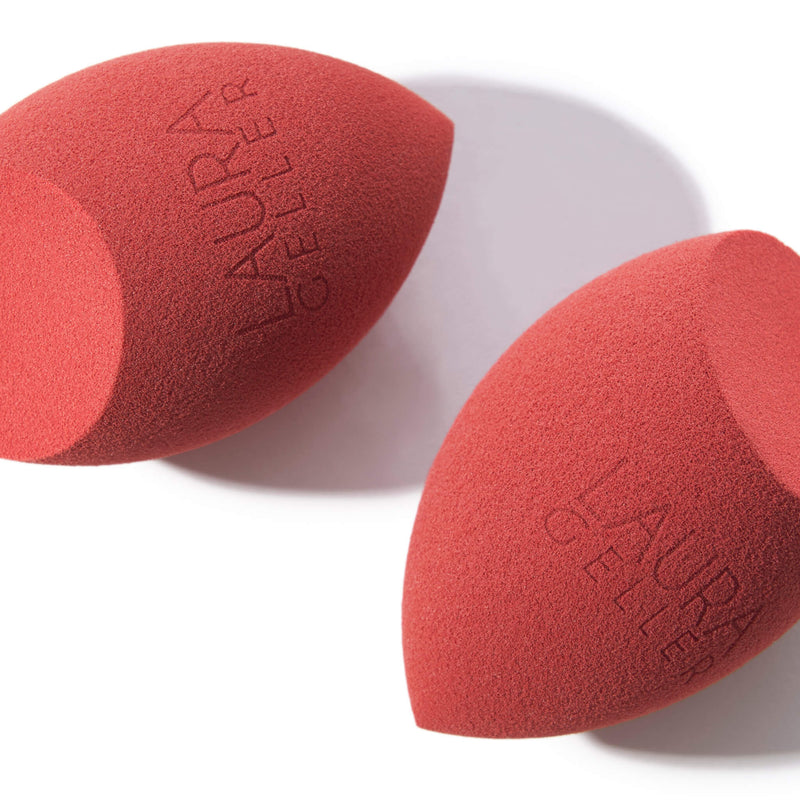 Full Face Blending Sponge lifestyle layflat close up