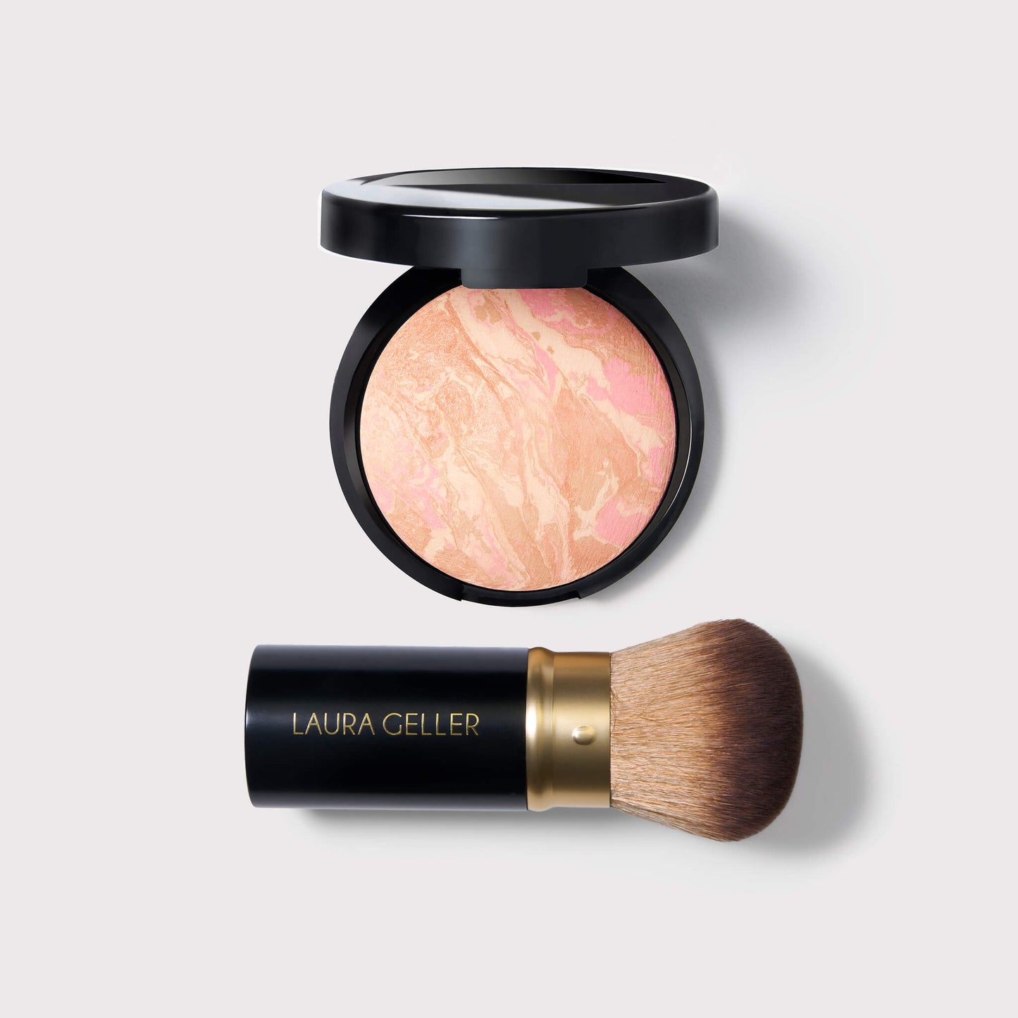 Foundationals Satin soldier in Porcelain