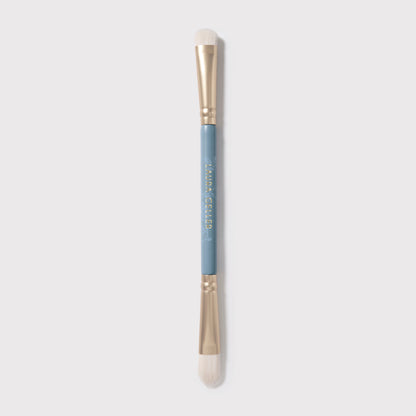 Dual-Ended Eye Shadow Brush soldier