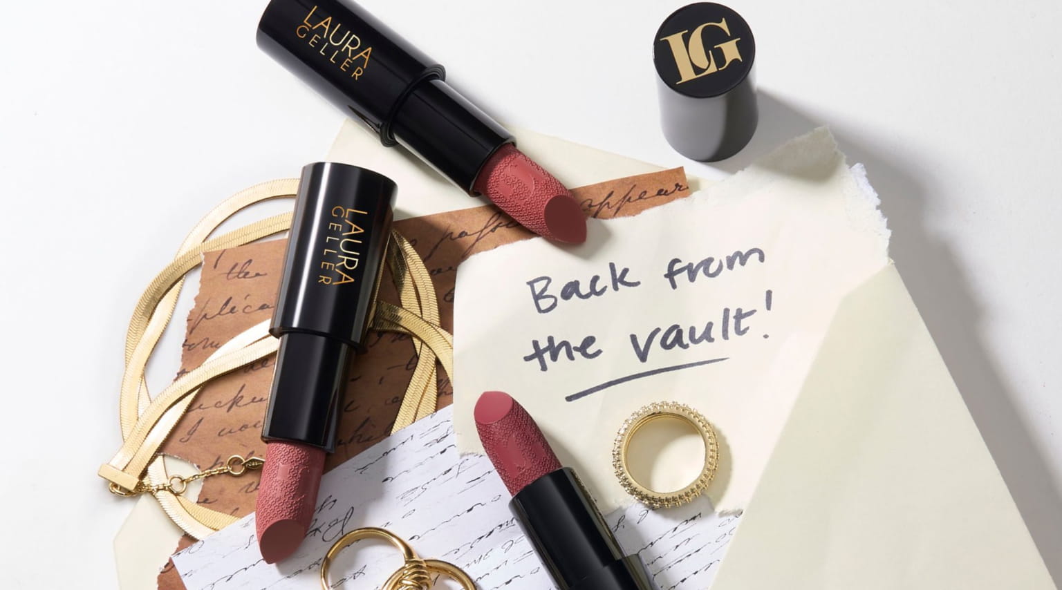 Iconic Sculpting Lip Ingredient Desktop