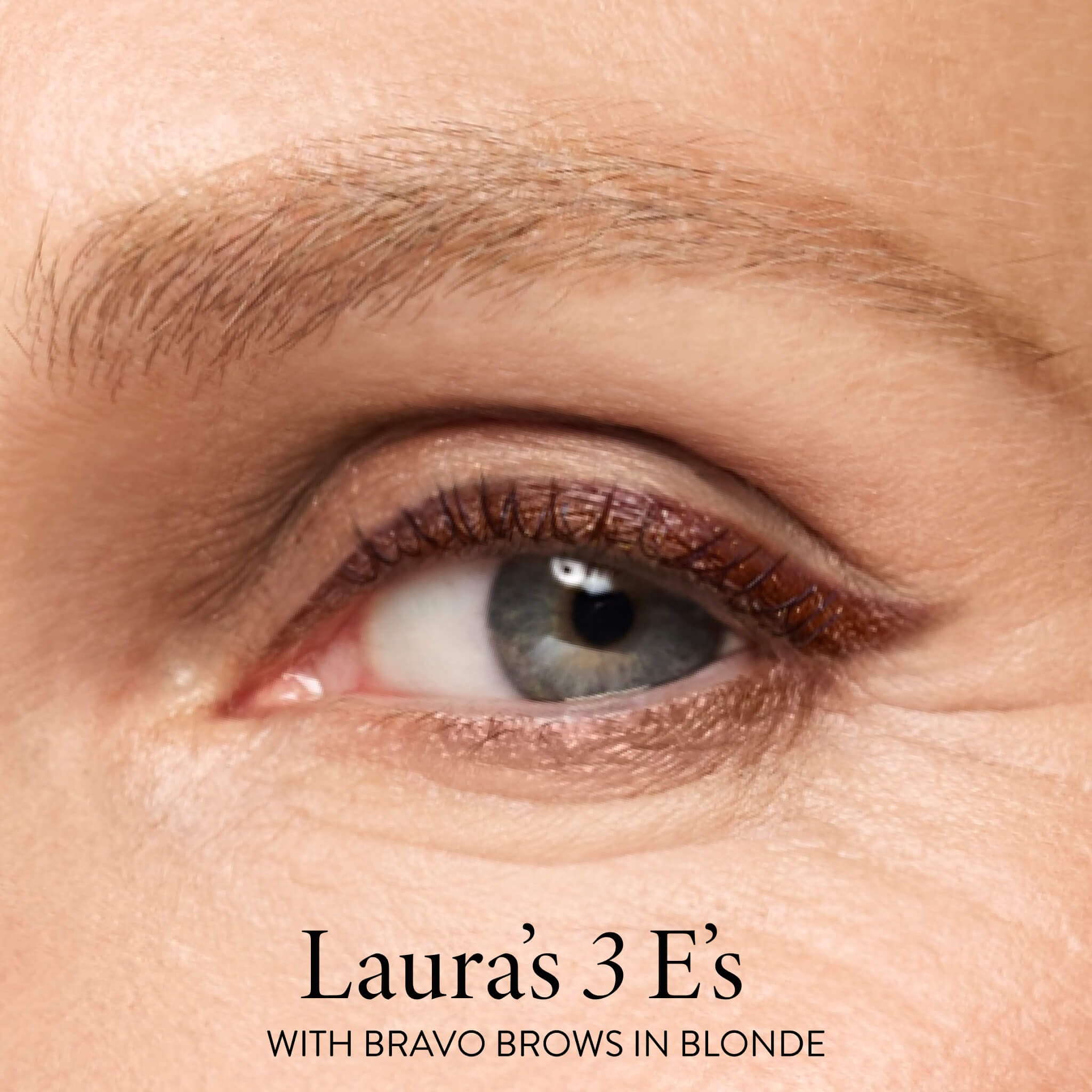 3 Es model image in blonde