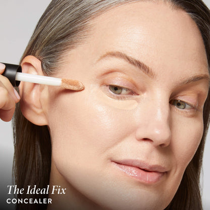 Line Smoother Under Eye Kit (2PC) model with concealer