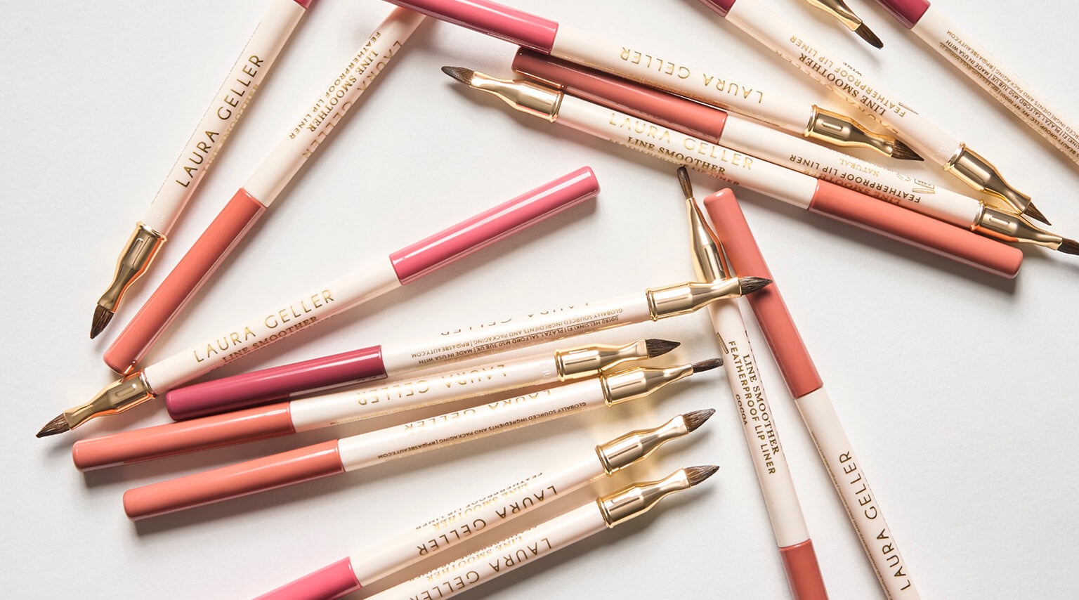 Featherproof lip liner secondary desktop