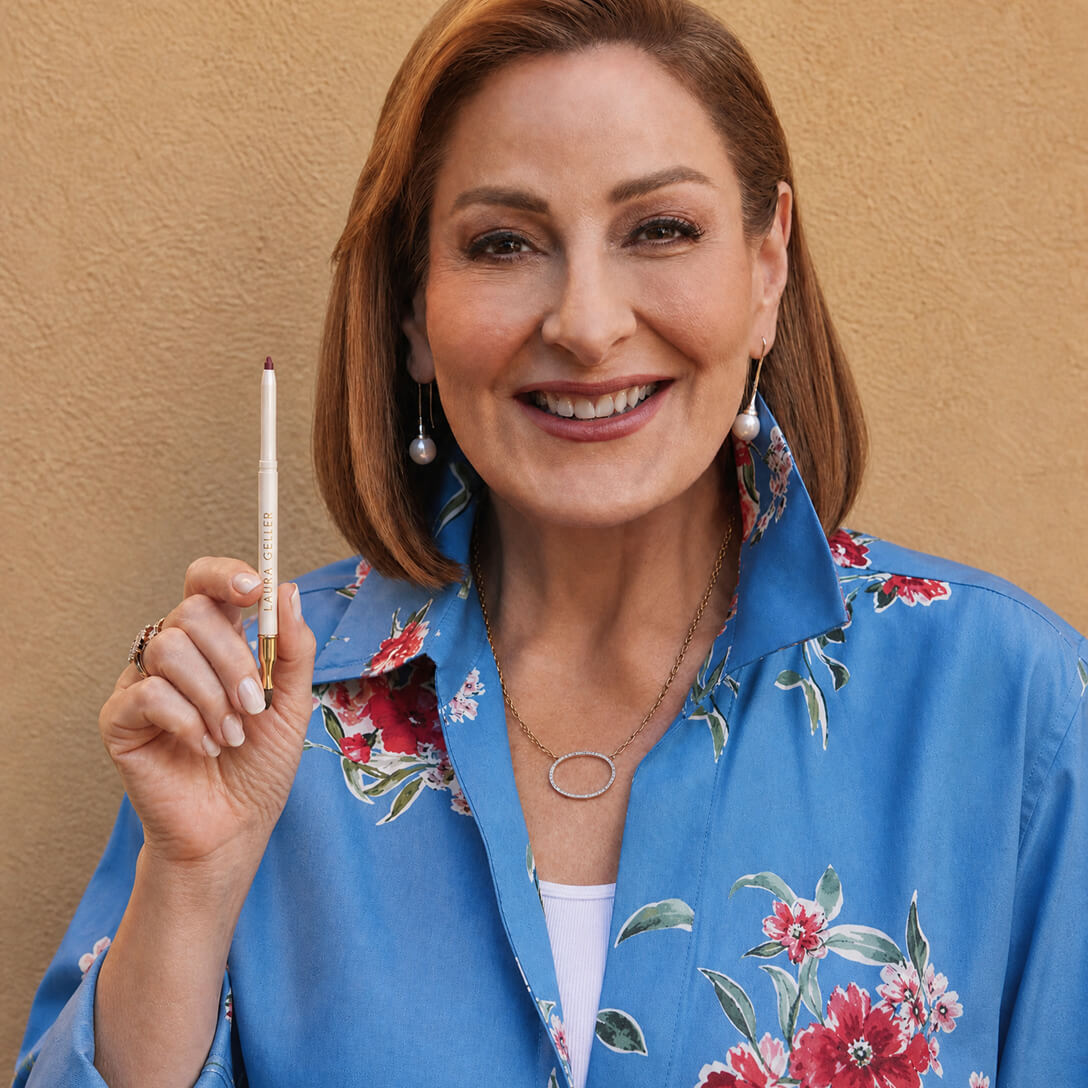 Featherproof lip liner from laura