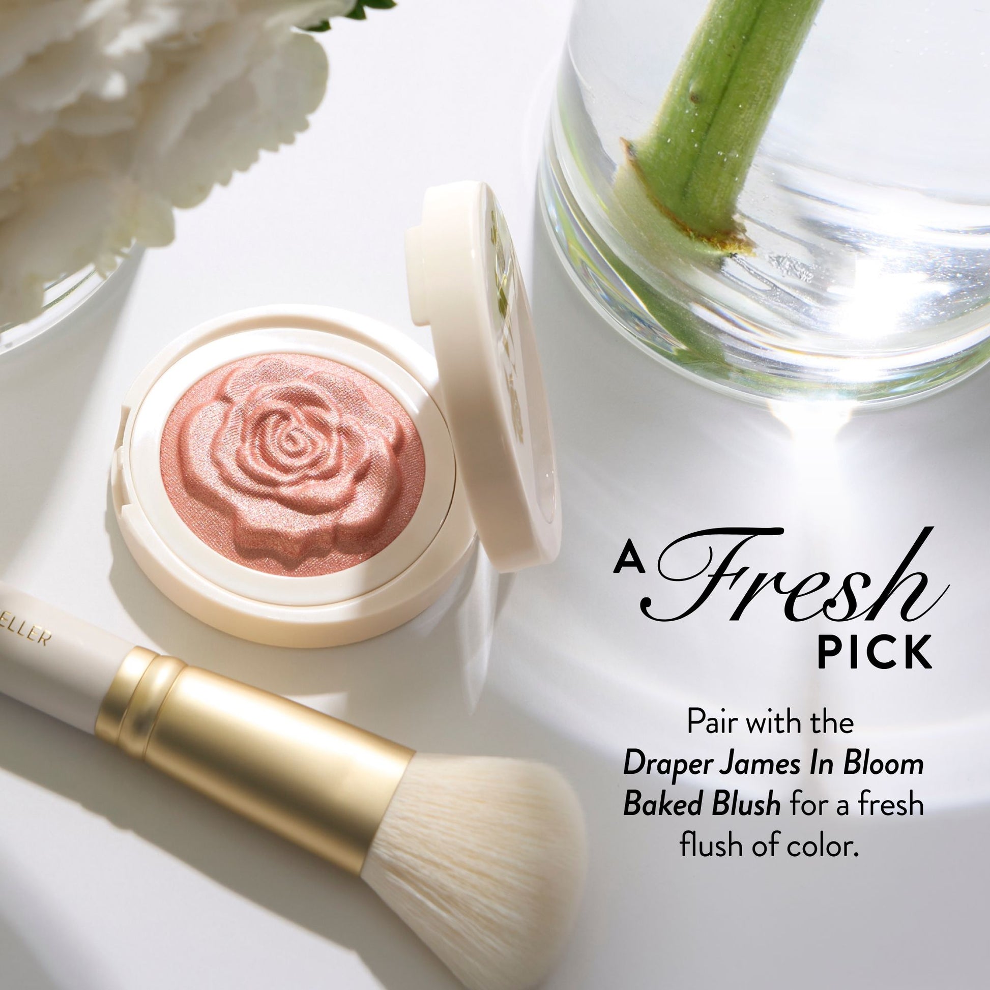 Angled Blush Brush Limited Edition product pairing