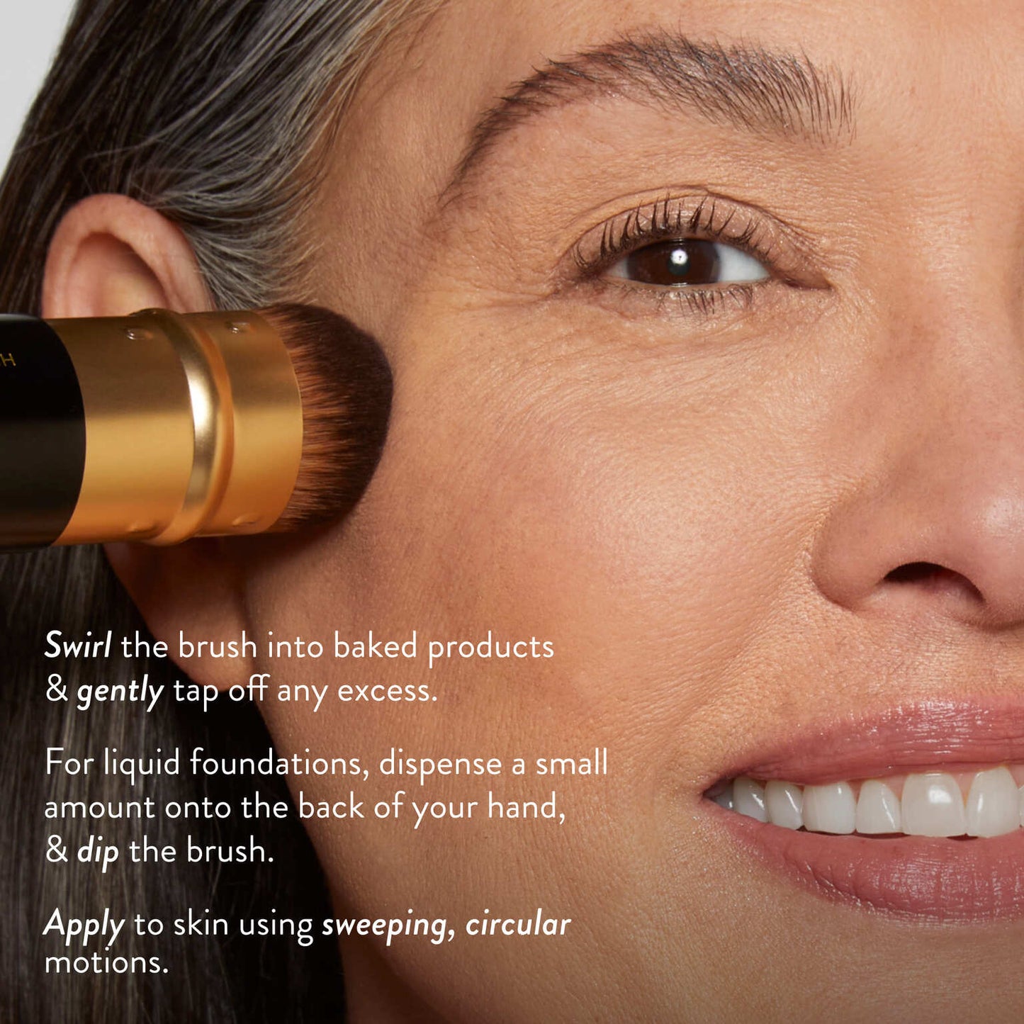 Retractable Airbrush Kabuki Brush how to apply