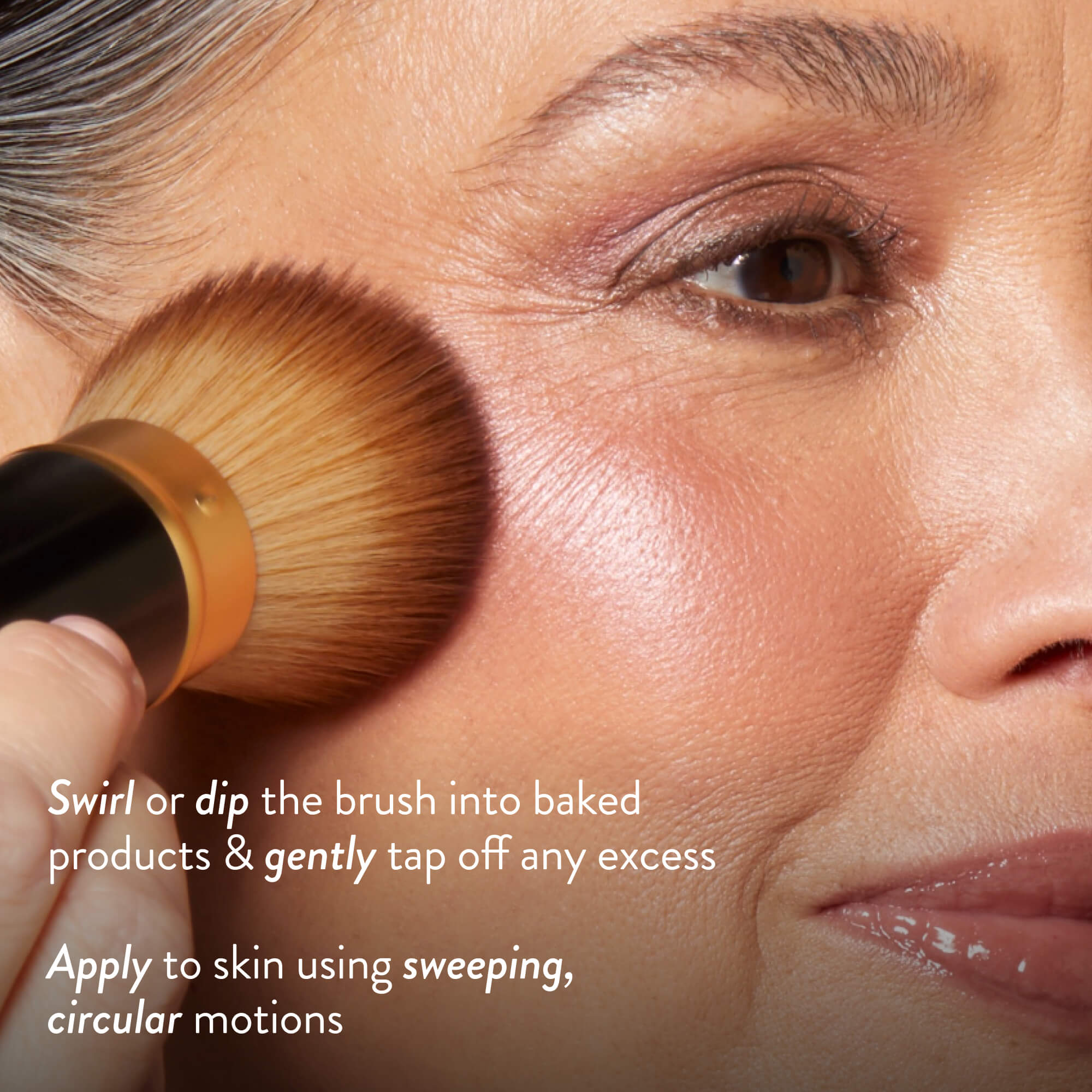 Retractable Angled Kabuki Brush | Travel Friendly Makeup Brush for