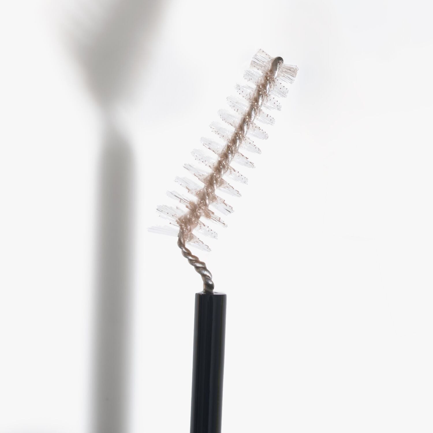 Sculpt-n-Stay Brow Gel - brush macro