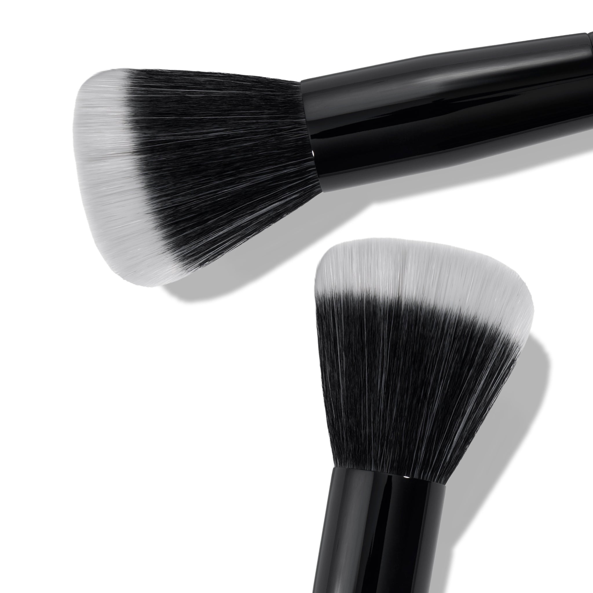 Stippling Brush Lifestyle