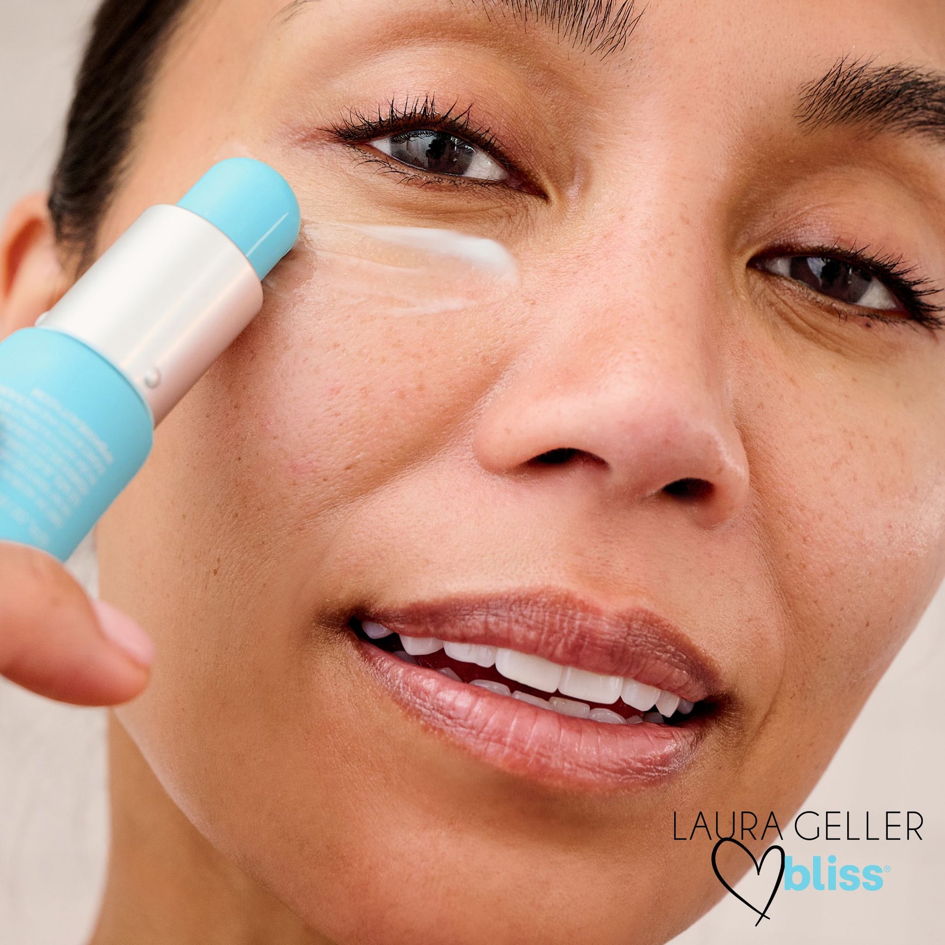 Dark Circle Defense Kit (3PC) - model application