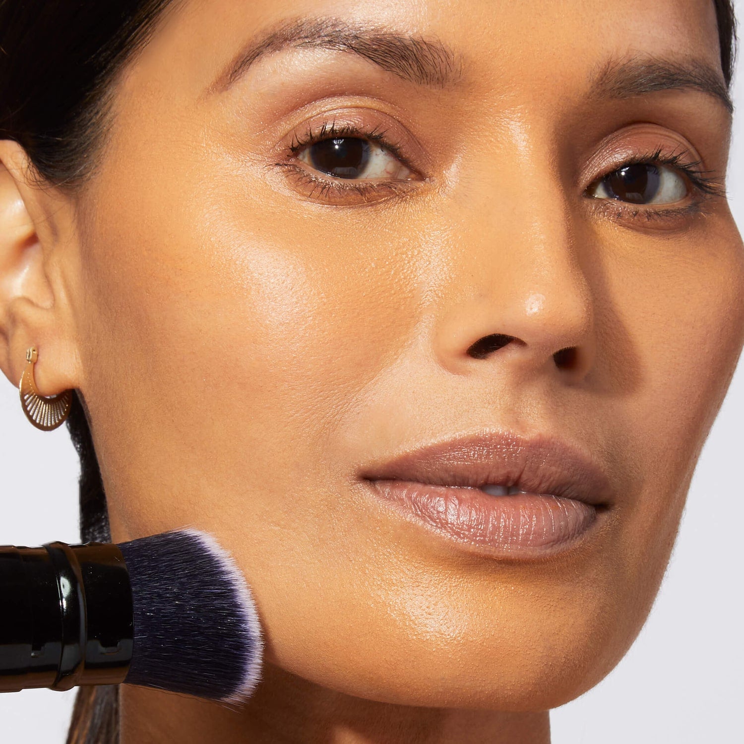 Retractable Angled Kabuki Brush Laura Geller Beauty