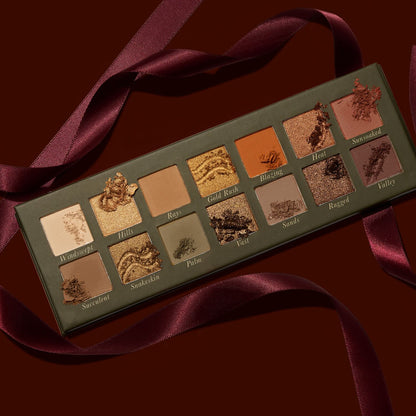 Seasonless Staples Desert Dreams 14 Multi-Finish Eyeshadows lifestyle